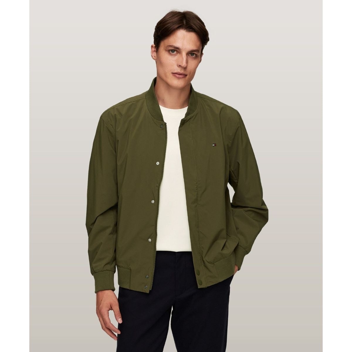 [}C]TCH LGHTWGHT BMBR Army Green/g~[ qtBK[iTommy Hilfigerj I[uRBN