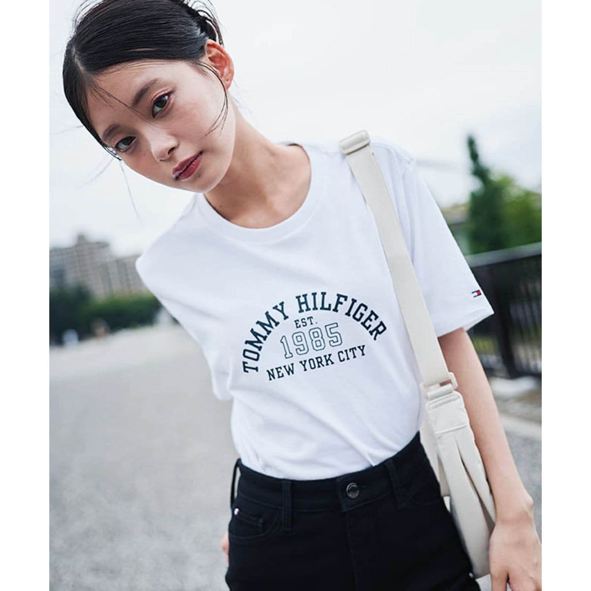 トミー ヒルフィガー(TOMMY HILFIGER) レディース Tシャツ・カットソー
