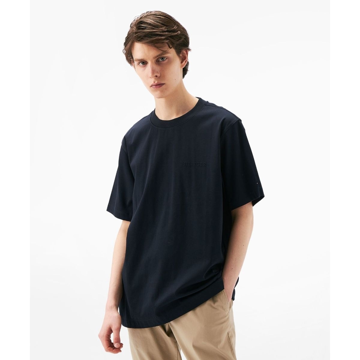 インターロックエンボスTシャツ | トミー ヒルフィガー(Tommy Hilfiger