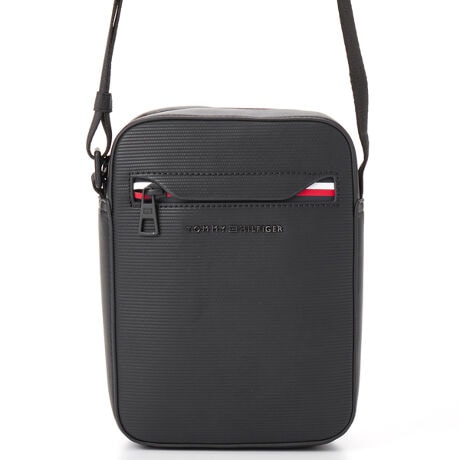 [^ԁFAM14020]R[v~j|[^[obOKvŏ̌gsi[ł~j|[^[obOBXgbv𒲐߂΃V_[ɂNX{fBłg܂BׂȐOʂ̃eNX`[Ƀuh炵_dオBS̃ANZĝقAWbv|Pbgɂ͂肰ȂVOl`[gzĂ܂BE|Pbg̐F2EzΉi10~20cmjFZEybg{gci500mljFZyTCYzFREEF21cm ő啝15cm }`7cm V_[ŏ87cm V_[ő167cm digj300yTOMMY HILFIGERzĩAJNVbNx[XɃ_ȂЂ˂fUClC̃g~[qtBK[BsIŐꂽYEEBYɉA`hAStCAĂJWAȃfjCƖLxȃJeS[O[ouhB