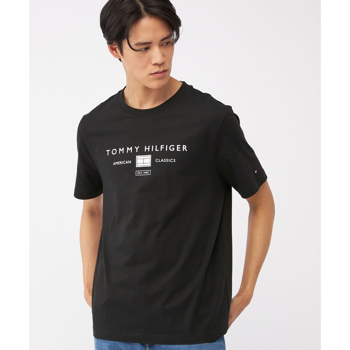 トミー オンライン限定】モノブランドロゴ クルーネックTシャツ | トミー