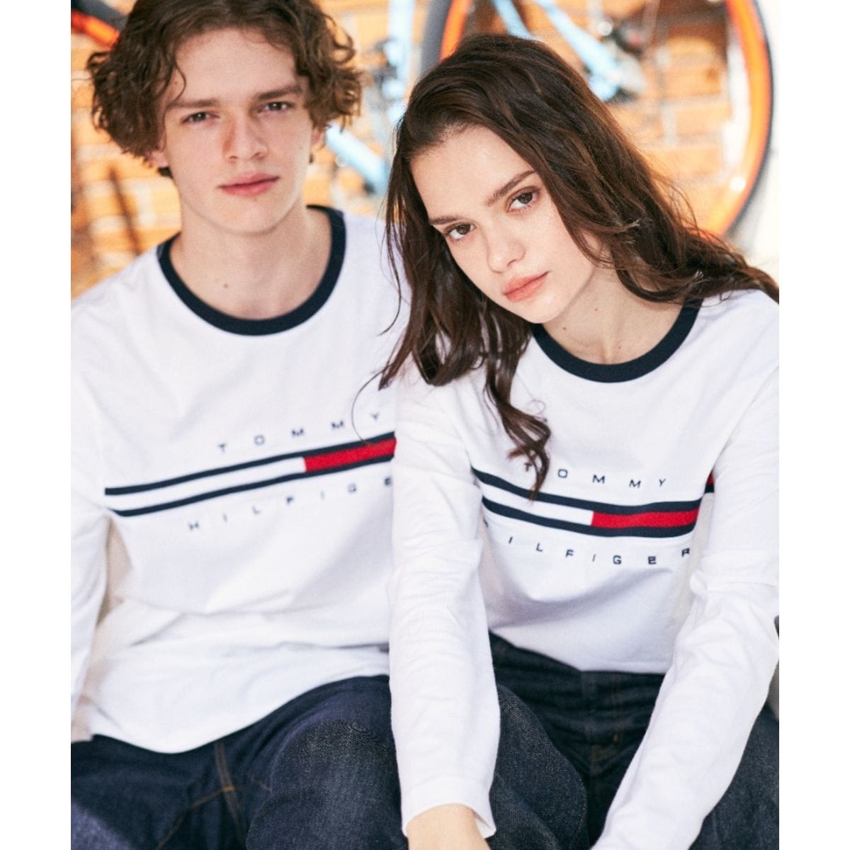 売れ筋商品|||トミー ヒルフィガー Tシャツ レディース トップス LOGO  - Print T-shirt - frozen custard トミーヒルフィガー Tシャツ メンズ レディース TOMMY HILFIGER