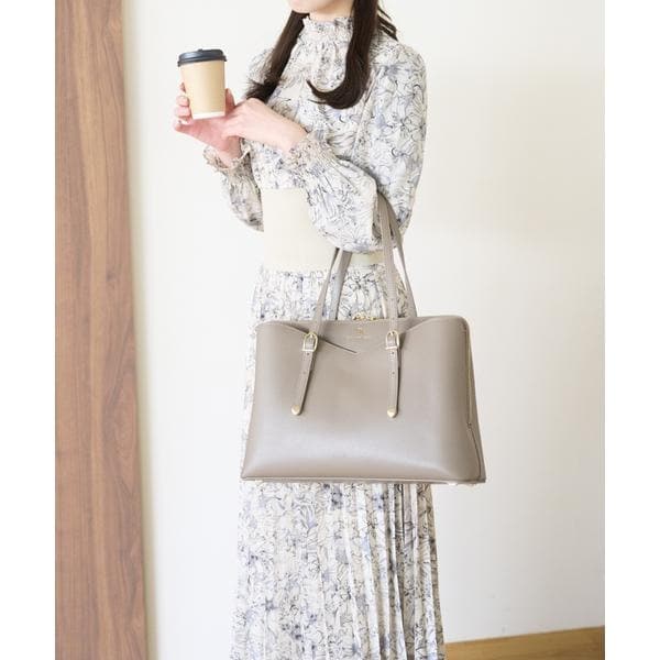 [}C]v`n[gA4g[gobO/T}TxKiSamantha Vega j O[W