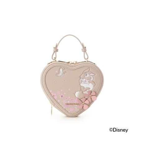 [^ԁF00072420175571]SAMANTHAVEGA(T}TxK)́w~XEoj[xRNV@n[g^V_[obOfBYj[EAj[Vfuorvɓoꂷu~XEoj[ṽRNVou~XEoj[vC[WJ[⃂`[tfUCɗƂ񂾁AV_[obOA܍zAobO`[̂RACeCibvfUCEobOŜu~XEoj[vC[Wx[WgpEtgɂ̓A[g^ŕ\Ă܂BE̓IȂԃ`[tƂԔ̃A[gfUC@\Ẽn[g^V_[Ńt@Xi[̊J₷悤HvĂ܂BEV_[tŎ΂߂V_[Ŏgp\łBEOɕꂽobO̎d؂ŁA[₷łByΉẮzE~jz