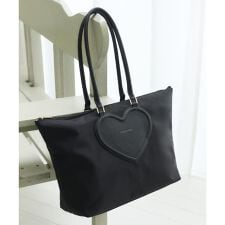 サマンサベガ(Samantha Vega)のフロントハートナイロントートバッグ