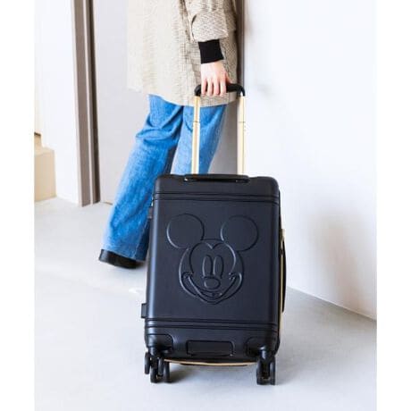 [^ԁF00072420175391]SAMANTHAVEGA(T}TxK)́u~bL[}EXvL[P[XlC~bL[}EX~bL[̒Ԃ̃tFCXfUCꂽWbp[X[cP[Xo@STCY̎dlŗsXɊyȂ~bL[̐EςɈꂽfUCBfUCEtgɑ傫fUCꂽ~bL[|CgElXȊ̃~bL[̃fUCłBCɓ̃~bL[āEt@Xi[bNɂB~bL[fUCĂVѐŜfUC@\E{̂̑Oʂɂ́uObv}X^[vƌĂ΂nhtĂAX[cP[Xグۂɕ֗łE{̕\ʂ͌yďvPC(|J[{l[gjABS̗pAɂȃ{fB[ő؂Ȃו܂BE_CbNƌ̂ǂłJVtbNڂŃZLeBSBTSAbNdlŃAJʂւ̗sɂ֗B