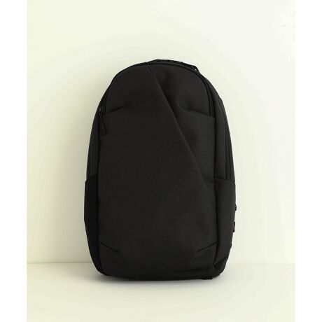 [^ԁFANX72010]ALL-PURPOSE BACK PACK / I[p[pX obNpbNJUNRedIWĩobNpbNoI֗ȃ|Pbg𑽐ڂ~j}fUC@\I{nCfUC𗼗DGobNpbNꂽfUCONEOFFLX^CɃ}b`mg[̃ubNE`R[O[Ń[hȃobNX^C܂BigrWlXV[܂ŕLg郊bNBOʂɑ_ɐ؂ւt@Xi[|PbgIŁATChɂ̓ybg{gPȂǂ[łXy[XAETChɂ͒gтȂǁAЎŏoot@Xi[|PbgĂ܂BCt@Xi[̒ɂ͂obX[uĂA15C`̃m[gp\Rł]Tœ܂BǂɉĂ邩킩₷悤ɃbV|PbgĂ܂BOʂ̏㕔ɂt@Xi[|PbgAdԂȂǂőOɃbNɎg₷|Pbg̎dlɂȂĂ܂BXɂ́Awʂɂ̓L[ɌŒłe[vĂ܂BJWArWlX܂ŕLV[ŎgpłAVvȂ|Pbg[Ăg肪悭C̗ACełBTCY:45cm@:29.5cm@s:10cmd654geʖ17bg