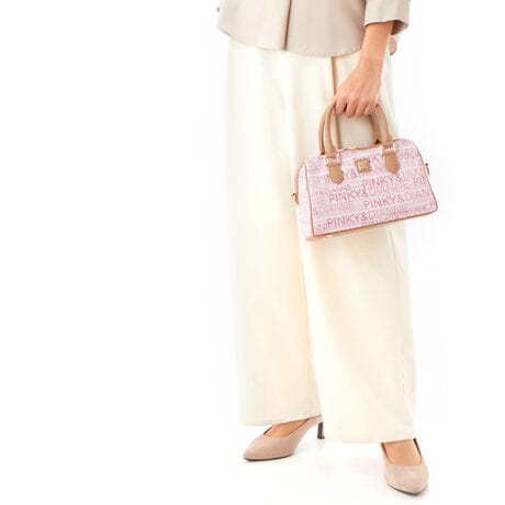 [^:PDLHGAB1]uhS~bNXcC[hȕɗƂ݃LbƂ킹tF~jŏiȃobOV[YBvg̏P.V.CR[eBOfނȂ̂ŉJ≘ɋʔNłg܂BTCYɂQWAY{XgB