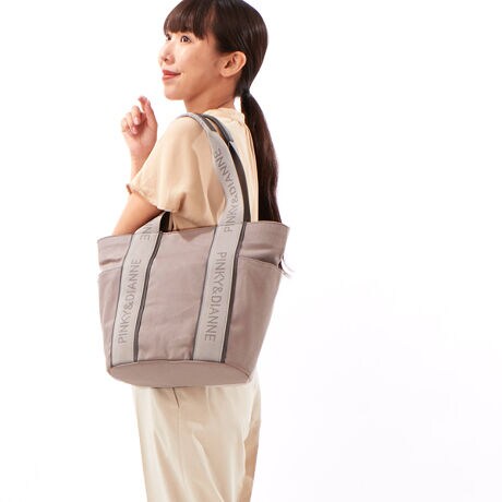 [^:PDLHGDH1]PDSe[vڂJWAobOV[YBe[v̉ɌvōAbvBgxX|[cȂǂ̍ۂɃUbNƂgg[g^łB