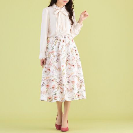 ローズティアラ フレア 花柄スカート 42 LL 尊 大きいサイズ