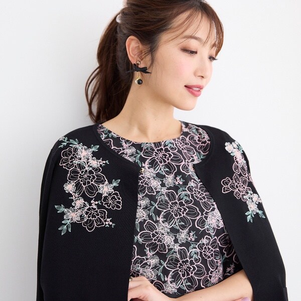 Rose Tiaraローズティアラ46 パールボタン・レース上品カーディガン