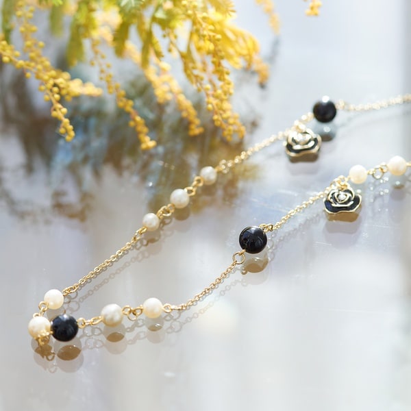 [}C][YlbNX/[YeBAiRose Tiaraj ubN