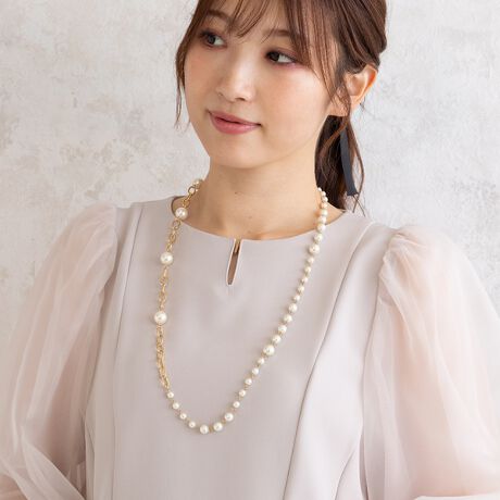 [^ԁF51142501]p[r[Yƃ`F[gݍ킹炵lbNXBVvȃfUCŕi悭iȈۂɁBȂ݂̂AS[h炵_炩ȃjAXvXA؂₩ɂĂ܂BlbNX̒Rose Tiara42TCYɍ킹āAIWiTCYɒĂ܂B舵ɂẮAiɂĂi\łmFBBeɂAۂƐFČꍇ܂B܂APCEX}[gtHȂǂɂAiƉ摜̃J[قȂꍇ܂Bi摜̓Tv̂߁AFTCYAvgʒuAdlȂǂɕύXꍇ܂B50͈ꕔ̓X܁EONLINE SHOP݂̂̓WJƂȂ܂B戵ĂȂTCg܂̂łByRoseTiara/[YeBAztF~jȈ炵ƁAl̃GKXxɂ܂ƂB uvƎȂAȂ̂߂̃uhłBfޑIтfUCAp^[܂łтčsA^bŇMU[ʁAtʒuȂǂ36E38E4042E46E50ł͒Ap^[𕪂邱ƂŔVGbgƒSn̗ǂĂ܂B