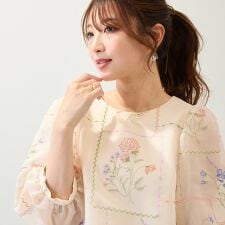 【セットアップ対応】パネル刺繍風ブラウス