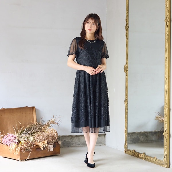 結婚式 パーティ ブラックワンピース　 ♡ローズティアラ　美品 ボタニカルフラワーワンピース（51012506） | Rose