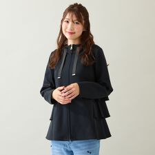 ローズティアラ(Rose Tiara)のダンボールニットフリルパーカー