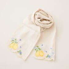 フルーツ柄スカラップ刺繍ストール