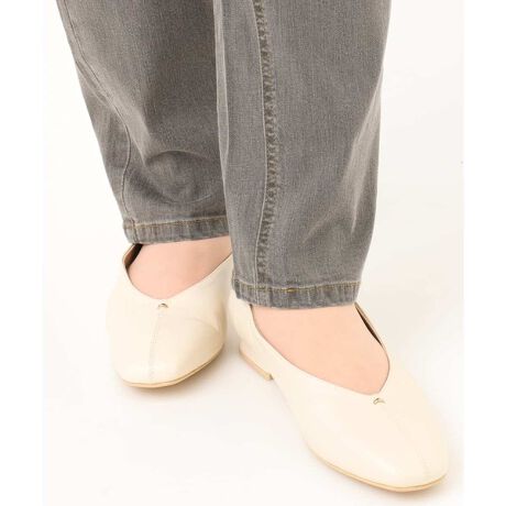 [^ԁFOZ6DA01089]bLCɂ݂VJbgfUCpvXB芴̂郍[q[ɃNbV̂Ci[\[ŉKɗĂ܂BZ^[̃Xeb`ƃ^p[c肰ȂANZgɁBꂢ߂̃R[fBl[gJWAX^Cɂ₷\V[YłB