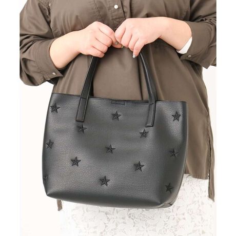 [^ԁFOZ5EA04064]ʂ̂tFCNU[ɉ߂X^[hJU΂߂ȃg[gobOBL߂̃}`Ɗۂ݂DfUC͓IȂЂƕiłB傫ȊԌŕ̏oꂪ₷AO|PbgƃCi[t@Xi[[t̋@\IȃfUCBڈȏ̑eʂŃIEIt킸􂵂Ă邨߂̃ACełB