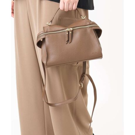 [^ԁFOZ5HA12059]_炩ȃtFCNU[ŎdĂiȈۂ̃nhobOBC̊ԌWbvCŃX^CbVɃfUCfBe[|CgłBRpNgȃXNGAtHŕig₷AV_[g\2WAYdlBVbNȃJ[ŃR[fBl[gɍ킹₷A[hɃANZgvXĂ邨߂̃ACełB