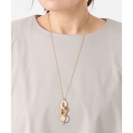 [^ԁFOZ2HA20039]fނ`̈قȂ郁^`[tqX^CbVȃlbNXBO`F[c̃Cč׌o܂B͋CŃJWAɂꂢ߂ɂBVvȃgbvXɍ킹邾ŉ؂₩ɈۂςĂ邨߂̃ACełB ANZT[p[cEiȂǂ̋ɉ܂܂Ăꍇ܂B ȂqlɓꂽĈݍ񂾂肵Ȃ悤ɁAgpۊǂ̍ۂ͌dɂӂB