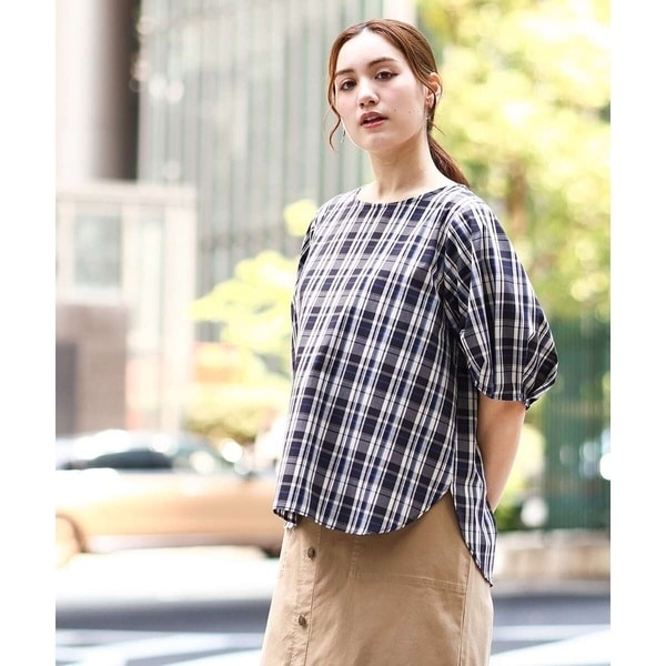 春SALE！【洗える】フラワーカット刺繍フレアスリーブブラウス