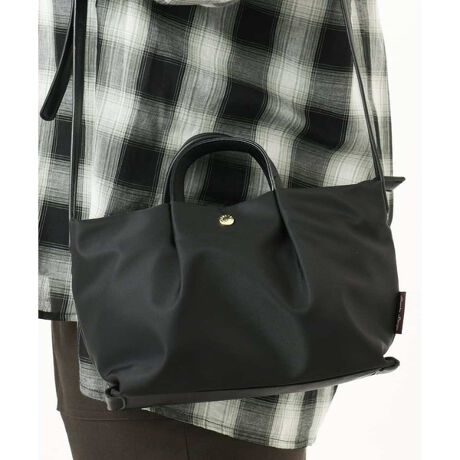 [^ԁFOZ5JA50039]iȌiCfނƏ_炩킹RpNg̓V_[obOB V_[ɂ͌ւ̕SyłO\ȃpbgtB ֗ȂRw\őOʃ|Pbgɂ̓}OlbgzbNňSBzybg{g[ł܂B ~jTCŶ킢ǋygobOłB H yfރV[Yz yiC2WAYV_[obO:OZ5JA51049 obO`[:OZYJA50024