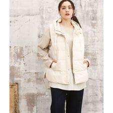 【大きいサイズ】フーディー風ダウンベスト