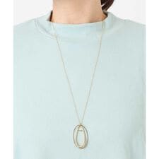 エウルキューブ(eur3)のメタルモチーフトップデザインネックレス