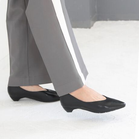 [^:SR0100]ccNEW LADYSCOLLECTIONccwŜݒ悢e͂sT|[gĂӂ̉KpvXxƂɂSnɂɗDꑫBLEbɂXXꑫBnƂĂ_炩̂ŁǍ`ɃtBbg₷ɂȂɂBܐ̐cꂸw܂ŏ_炩SnłBNgv[ȃfUCȂ̂ŁAǂȃV[ɂ߂łBq|Cgr1Eӂӂ3DC\[KxȃA[`T|[g₩Ƃݍ݈肳q[JbvȂǗ̍\łƑx̂őւ̕SȂB̍\ɉ`̃NbVC\[őő̈𕪎Uĕ₷ƔɂĂ܂B2ELxȃTCYWJ22.0cm`25.0cm܂őĂ̂ŁȀA傫߂̕ɂIł܂B3EyS̗CJ̓ɂɂh̗pBql}}łSėĂ܂BdБ200gȂ̂ŁAԗĂɂIyБ̏d(g)zy23.5cmz198gpRgLADYS⁤X^btW@ĩTCYM(23.0cm-23.5cm)23.0cmbEbӂy23.5cmpz̃\bNXŒpB́AƂ肪肿傤ǗǂłBC\[݂̂NbVȂ̂ŁAb̎͏܂Abp[_炩̂Œɂ͑S܂BXj[J[ɊĂ鎄ły₷Ɗ܂Byz҂@yzƂ肠聤X^btY@ĩTCYL(24.0cm)bLEO䔖̃\bNXŒpBO䂪̂ŁA銴܂BC\[łӂӂȂ̂闝RƎv܂̂ŃTCYėłB24.0cmyz@yz҂24.5cmyzƂ肠@yz傤ǂ---------------------------------------------------@̌`ɂ͌l܂Bz͎QlxɂlBCɓo^IXXîCɓo^͊J[̍ēגʒmAZ[Ȃǂ̒ʒm󂯎邱Ƃł܂BuhCɓo^͐ViēׂȂǂ̏󂯎邱Ƃł܂B