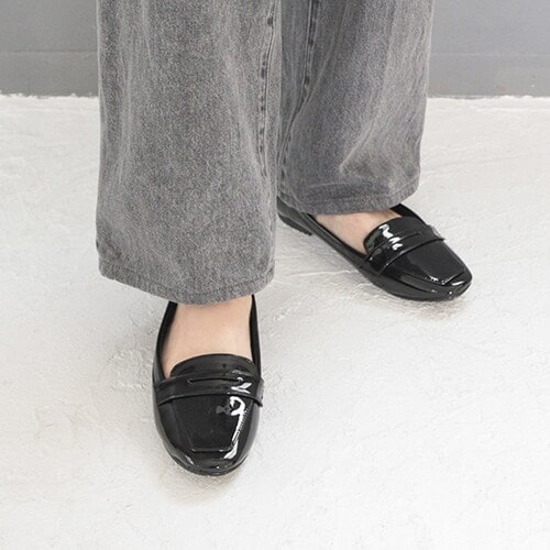Salvatore Ferragamo サルヴァトーレフェラガモ ヴァラプレート