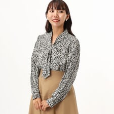 花柄プリント長袖プリーツタイ付きブラウス