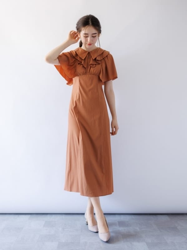 ❤️新品タグ付き❤️Karl Park Lane アイボリー ワンピースドレス ❤️新品タグ付き❤️Karl Park Lane アイボリー ワンピース