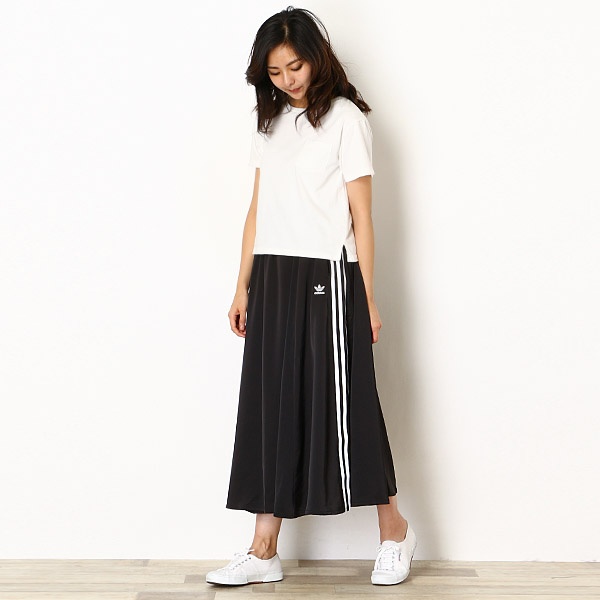 adidas Originals】LONG SATIN SKIRT ロングサテンスカート