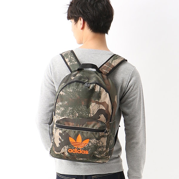 アディダスオリジナルス】バッグ（CAMOCLBACKPACK／リュック