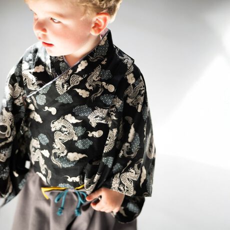 [^ԁF1253602]ȂZp[g^Cv̌тłB{g̃EGXg͑SdlŁAX[YȂւB́uv́u͋vuEvAuoEvȂǂ̈ӖNƂȂĂ܂B⎵܎OAƎȂǁuṽV[ɂ҂̃ACeBɂOLł^OĂ܂By߂̒p͏H~V[YzyzȂyňzʁyLkzȂynzȂy|PbgzȂyAWX^[zȂFfgF88cm pTCYF90cm 