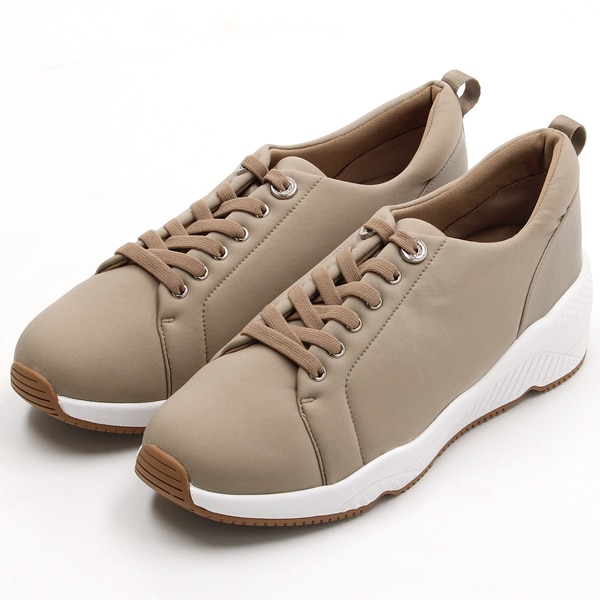 アシンメトリーフラワー刺繍スニーカー | スーパーハッカ(SUPER HAKKA