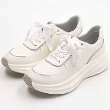 厚底レースアップスニーカー