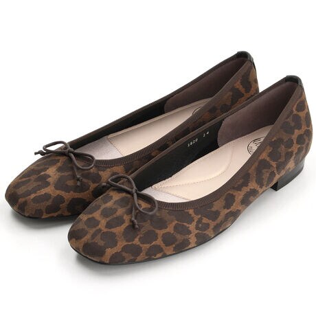 A[t̃{`[tJb^[pvXx[VbNȃfUC̃oGV[YBtbgq[͕₷Ԃ̊Ooɂ҂BR[fBl[gI΂Ɋ􂵂ĂꂻłB[^:533820]