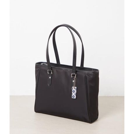 [^ԁF202560936810]VvŎg̗ǂAj[[J[IWĩrWlXobOB]WJĂrWlXobOyA{̂ɃiCgp邱Ƃŏ_炩͋CɎdグ܂BA4TCY̏ނm[gPCȂǁAdɌȂACe[ł̂|CgBetŎ̂ŁAAE]Eɂ߁BJ[̓rWlXX^Cɍ킹₷_[NO[AubN2FWJBfUCrWlXV[ɏd󂷂Aet̎^obOBybg{gPȂǂ[₷悤A̎d؂ȂƂŎRx̍d܂B\͉nhɊv(v)gpAŜ߂ANZgɁBl[`[Ɠ̃yɂ̓j[[J[^[^zA肰ȂIWieBvXĂ܂BV[Y2025NH~i