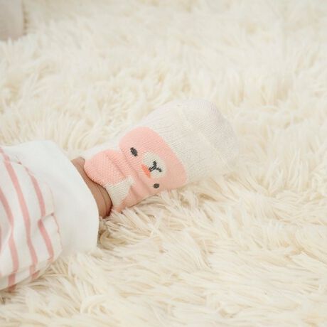 [^ԁF5041522]ɉ܂Aj}̃Jbv\bNXłBItzCg̓ETMAx[W̓CIAJ̓N}ACG[O[͋A̓yM`[tɂfUCpӁBƃCI̐F͕ʓWJ̃gɍ킹ĕύX܂Bɂׂ~߃vgĂ̂ꂵ|CgBp͂AMtgȂǂ̃v[gɂ߂łByNziԁF5041519A5041520A5041521