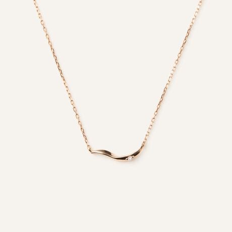 [^:GJAN055640DI]2026/1/12̊ԌvCX◬C̃lbNXBgbv͂Ђ˂Ȃ߂炩ȃĉ\łB肰Ȃ̃R[fBl[gɎ鏬߂ȃTCY|CgBcCXg郉Cy₩őlۂۂ^܂Bgbvɂ͈ꗱ̃_ChCɉ悤ɃZbeBOB_Ch̋P|CgɂȂAő@ׂɂ߂܂BfReɓYĂȂގ咣ȂlbNX́A1͎ĂACełBpbP[WɂĂ͗\ȂύXɂȂꍇ܂ByVA_25FWz