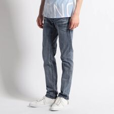 メンズファッション パンツの種類と名前 形 丈 素材も解説 ファッション通販 マルイウェブチャネル