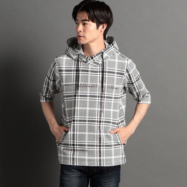 5分袖ロゴプルオーバーパーカー