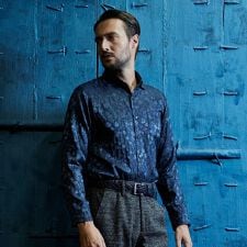 ハイダウェイ(HIDEAWAYS)のストレッチサテンジャカードシャツ