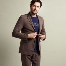 ハイダウェイ(HIDEAWAYS)のＤＩＧＮＥＡＴポンチジャケット