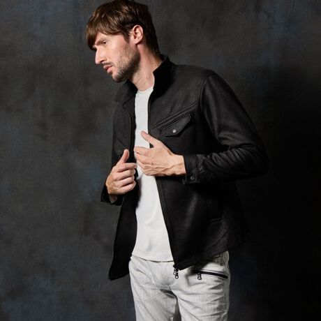 [^ԁF5465-3700]fUC_炩XG[hNёfނgpC_[Xu]Be̐؂ւo邾OɎė邱ƂŃV[vȈۂɎdグAܒ[ɃC[邱ƂŁAܕ͗ĂԂłA܂ԂԂłpolɂĂ܂B̃t@Xi[|Pbgɂ͏tbvAQʂ̃fUCy߂悤ɂĂ܂BTCYEGXgVFCvꂽYȃVGbgŤאg̃TCYłfރ|GXẽ}CNt@CoŐDꂽJbg\|`fނXEFhɋNтXɍׂ̃vg{Ă܂WWfނȂł͂̉芴Xgb`͂̂܂܂ɤ}CNt@CoNт\tgȕɓFñvg{ŃU̎߂Ă܂LkF萶ň:ʁӓ_ܒ[ɕtƂăvX`bNނgpĂ܂ǕIɌJԂ܂Ȃ褂̕ɃAC𓖂ĂȂŉ摜̏i̓TvłBۂ̏iƂ͎dlEHETCYEfނ኱قȂꍇ܂Bfډ摜̏i̐F́ABeꏊ̓ȂǂɂFقȂČꍇ܂Bi̐F́AnAbv̉摜QƂB܂Aql̂gPCEX}[gtH̃j^[ȂǂɂFقȂČꍇ܂B\߂̏ゲBpfg182cm B89cm W75cm H90cm pTCY48