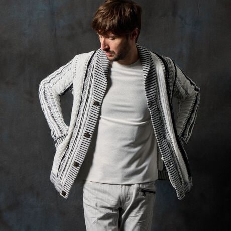 [^ԁF5465-6301]fUClXȕ҂ݕĉʊ̂\ʊoV[J[̃jbgJ[fBKBȂ̃i`ȕ̎gpĂ܂̂Ń`N`N͖AGESn̗ǂXgXt[ȎdオłBjbgȂł͂̕Ғn̖ʔo3DŔzF𗎂鎖ől͋̕CɎdグ܂B3Djbg=z[K[gƂ͈ႢA90N㍠ɐEIɗsJtȗ̕҂݂̃jbgEFA̎łBTCYҒñeVACi[płpolɍאgYȃVGbgɎdグĂ܂BfޖȂ̃i`ȕɁAANŌyoAҒn̉ʊׂɃ|GXeaĂ܂BLkF萶ňFnFȂӓ_jbg̓ApԂ@ɂăsO(ы)鎖܂BsOo܂ςĎ낤ƂAȃnT~11菜ĉBҒn̓ApnK[|ɂ莩dŐLт₷̂ŁAӂ摜̏i̓TvłBۂ̏iƂ͎dlEHETCYEfނ኱قȂꍇ܂Bfډ摜̏i̐F́ABeꏊ̓ȂǂɂFقȂČꍇ܂Bi̐F́AnAbv̉摜QƂB܂Aql̂gPCEX}[gtH̃j^[ȂǂɂFقȂČꍇ܂B\߂̏ゲBpfg182cm B89cm W75cm H90cm pTCY48