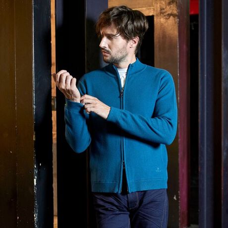 [^ԁF5565-6300]fUC_炩A肵ŔĜA~mu҂݂ŎdグX^htWbvu]jbgɂȂ܂BAE^[ƂĂAR[g̃Ci[ƂĂpĂėp̍u]jbgɂȂ܂BTCY߂̃TCYŒSnQBEGXgɂiꂽV[vȃVGbg͂łBfރ[/|GXe/iC3ҍ1{Ń~mu҂݂ŎdグĂ܂B_炩A肵ŔĜҒnɎdグ܂B~mu҂݂̓Ō^ꂵ߁AꂪyłBLkF萶ňF聡ӓ_n̐ACɂsON邱Ƃ܂BpyуN[jO̎舵Ɍ䒍ӂB摜̏i̓TvłB@ۂ̏iƂ͎dlEHETCYEfނ኱قȂꍇ܂Bfډ摜̏i̐F́ABeꏊ̓ȂǂɂFقȂČꍇ܂B@i̐F́AnAbv̉摜QƂB@܂Aql̂gPCEX}[gtH̃j^[ȂǂɂFقȂČꍇ܂B@\߂̏ゲBpfg182cm B89cm W75cm H90cm pTCY48