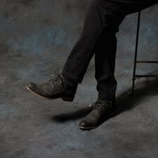 ハイダウェイ(HIDEAWAYS)のチャッカーブーツ